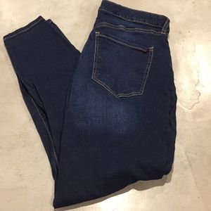 Refuge distressed dark wash skinny jeans size 16